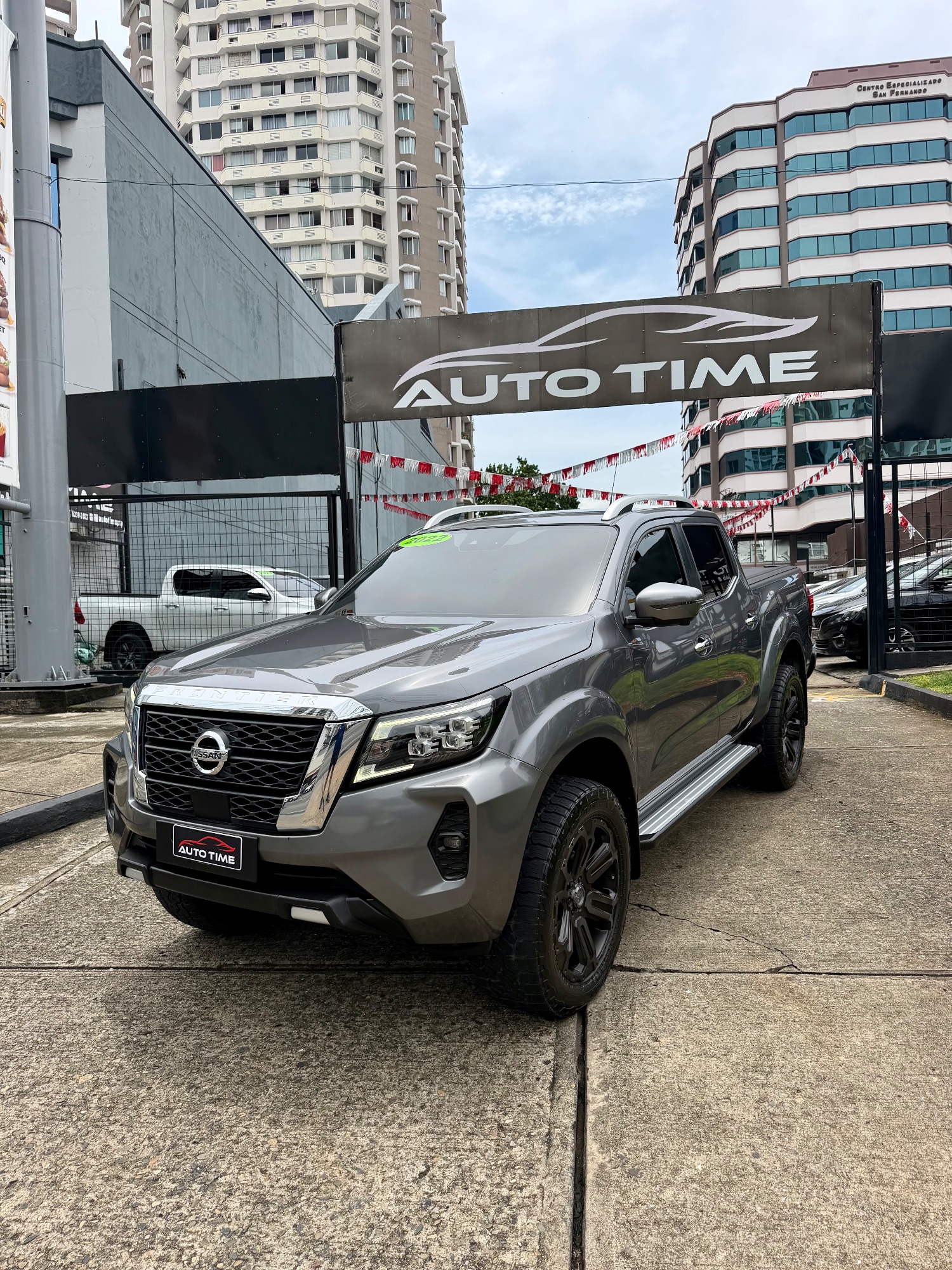 NISSAN FRONTIER 2022
