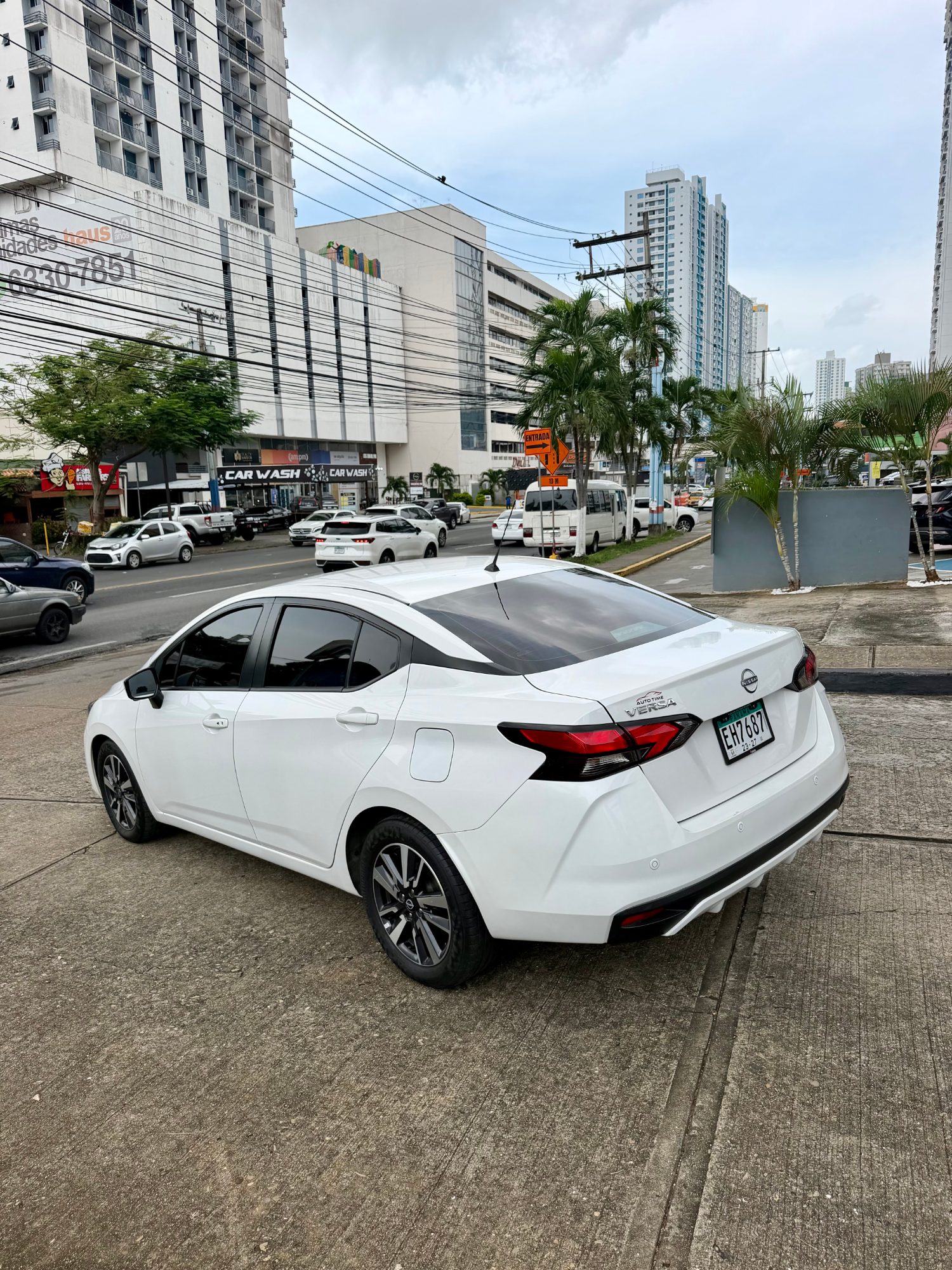 NISSAN VERSA 2024