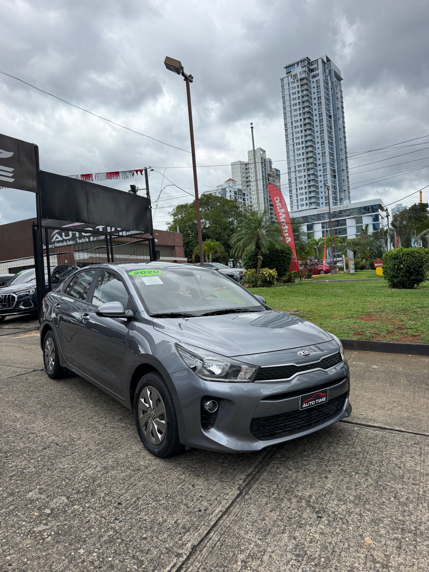 KIA RIO 2020