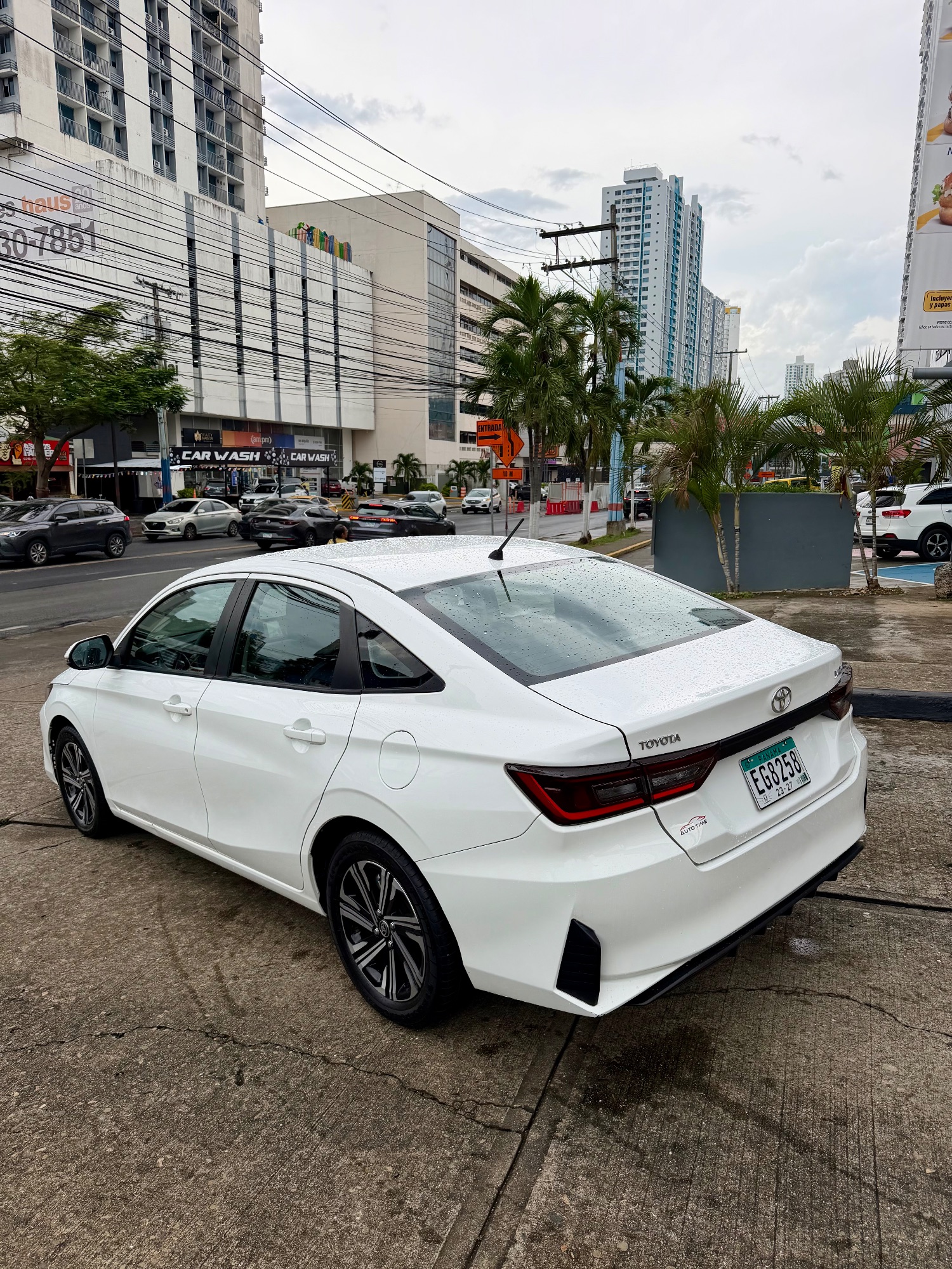 TOYOTA YARIS 2023