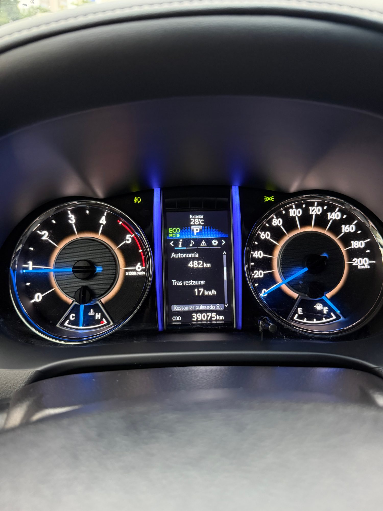 TOYOTA FORTUNER SRV 2018