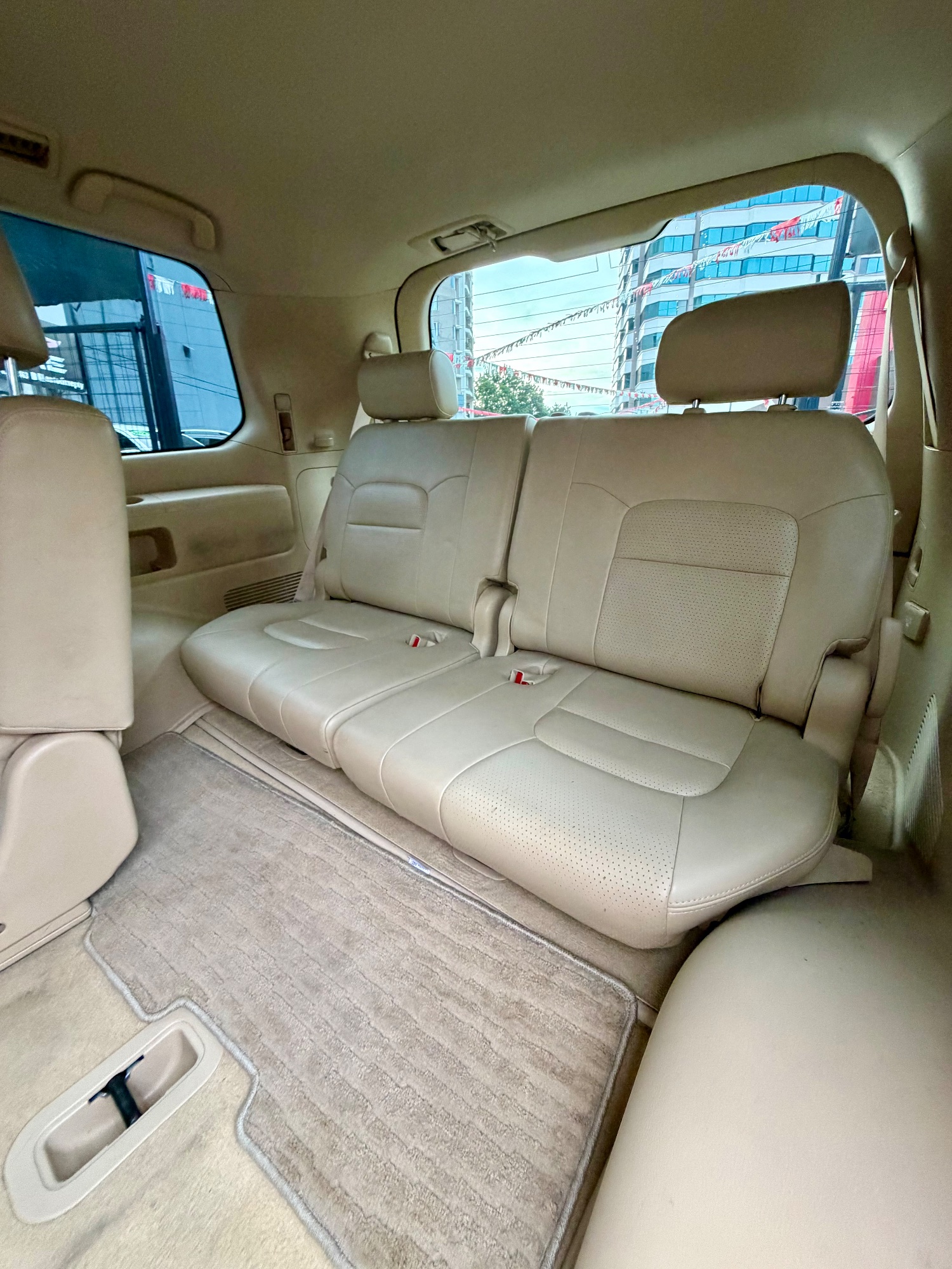 TOYOTA LANDCRUISER 2016