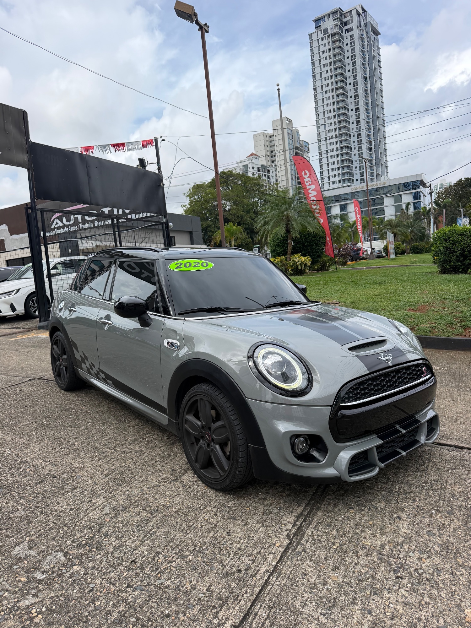 MINI COOPER 2020