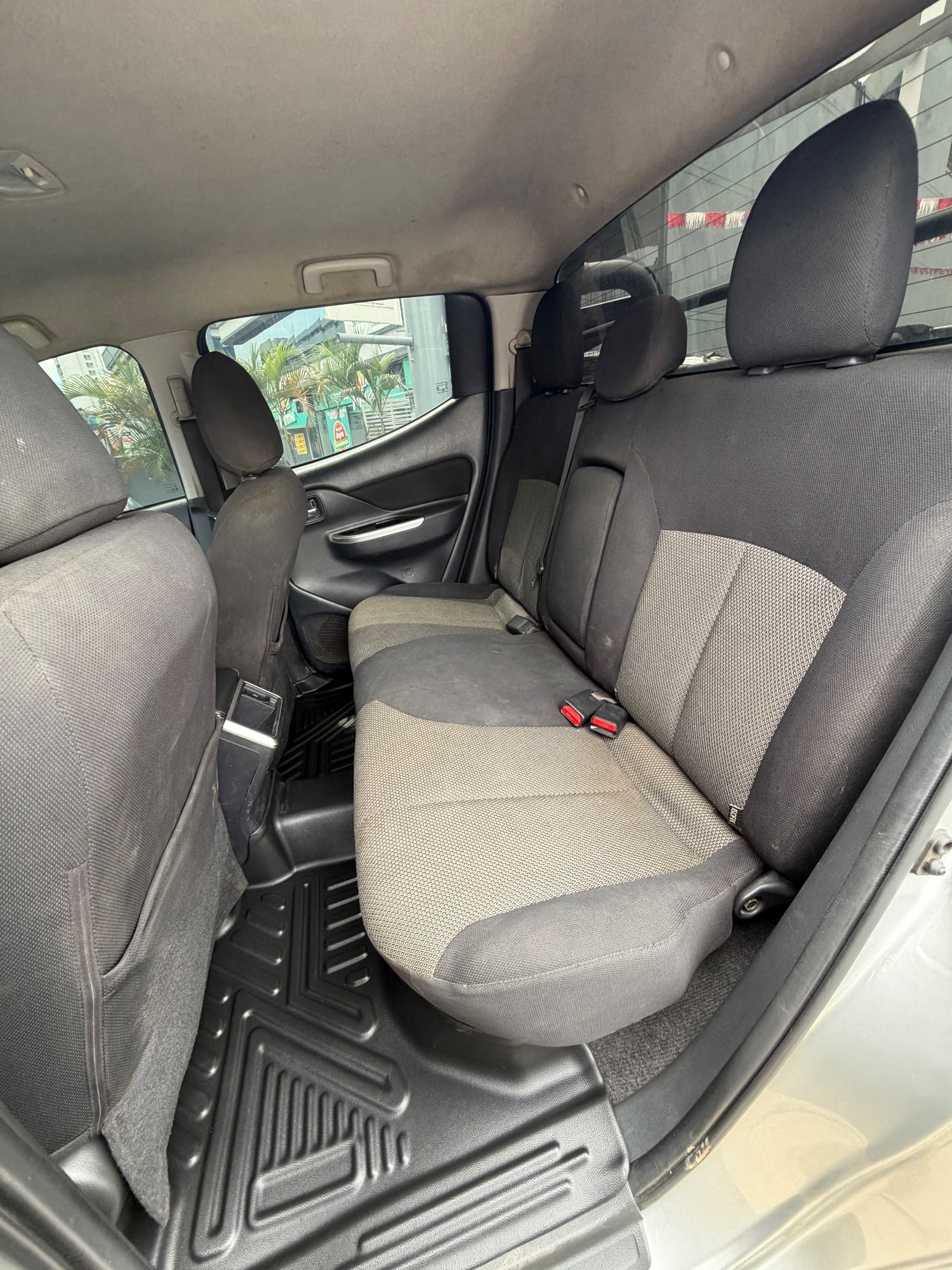 MITSUBISHI L200 2024