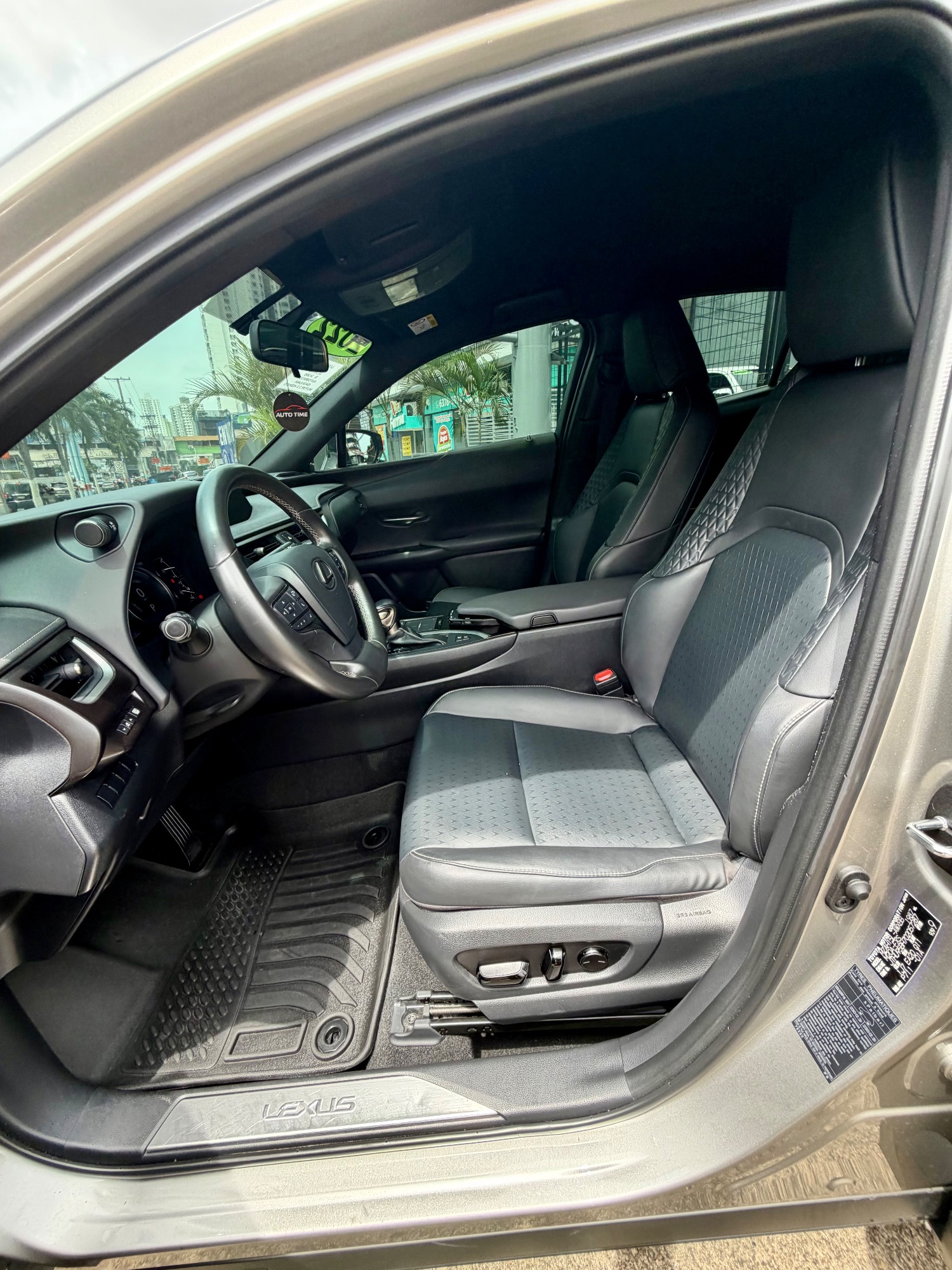 LEXUS UX250H 2022 2022