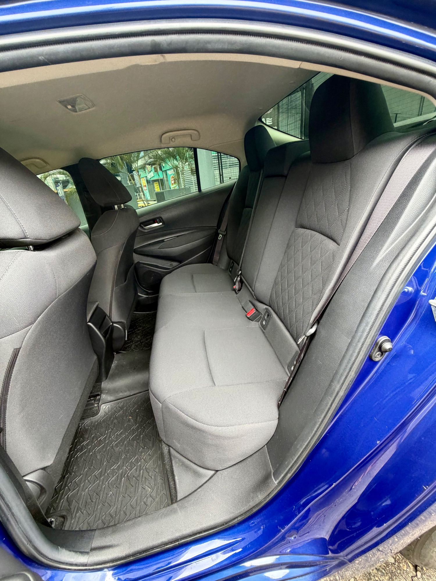 TOYOTA COROLLA LE 2022