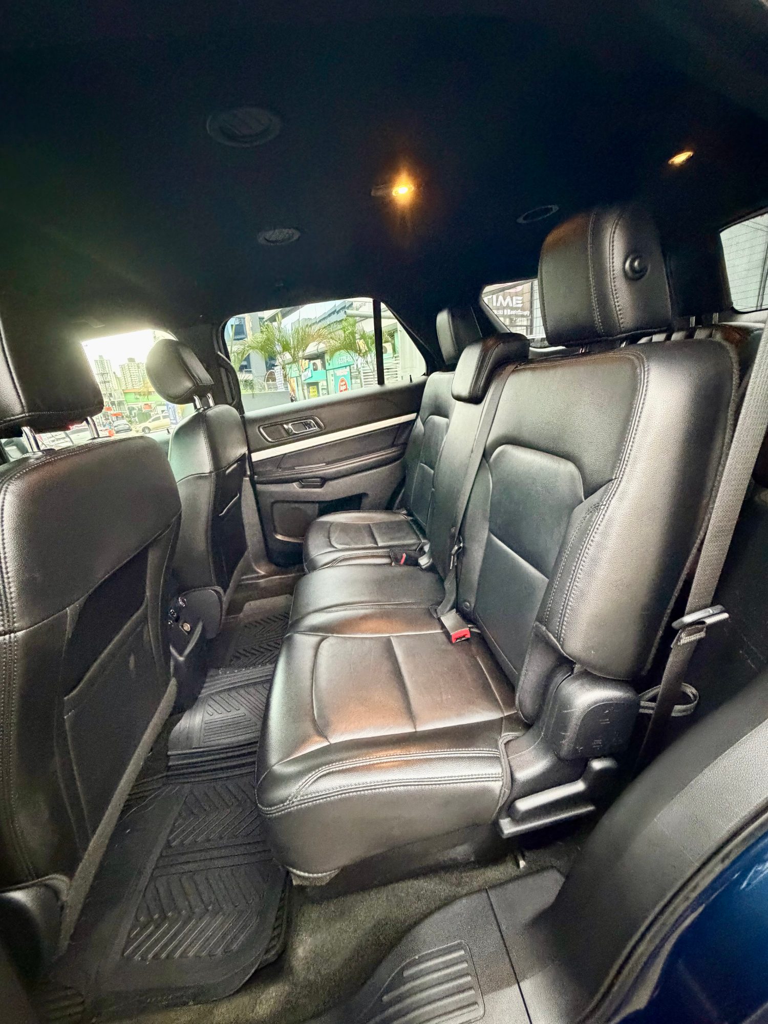 FORD EXPLORER XLT 2016