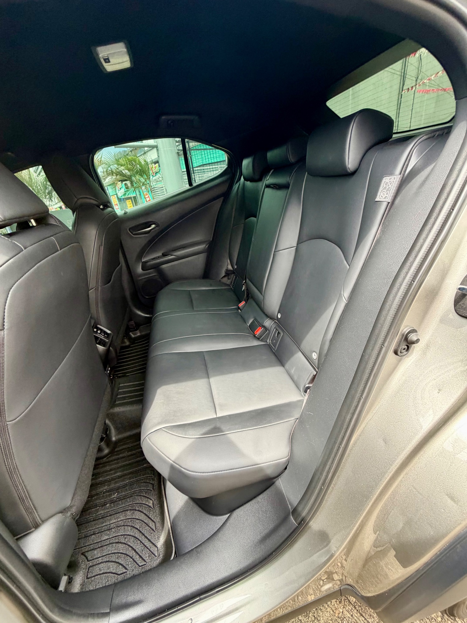 LEXUS UX250H 2022 2022