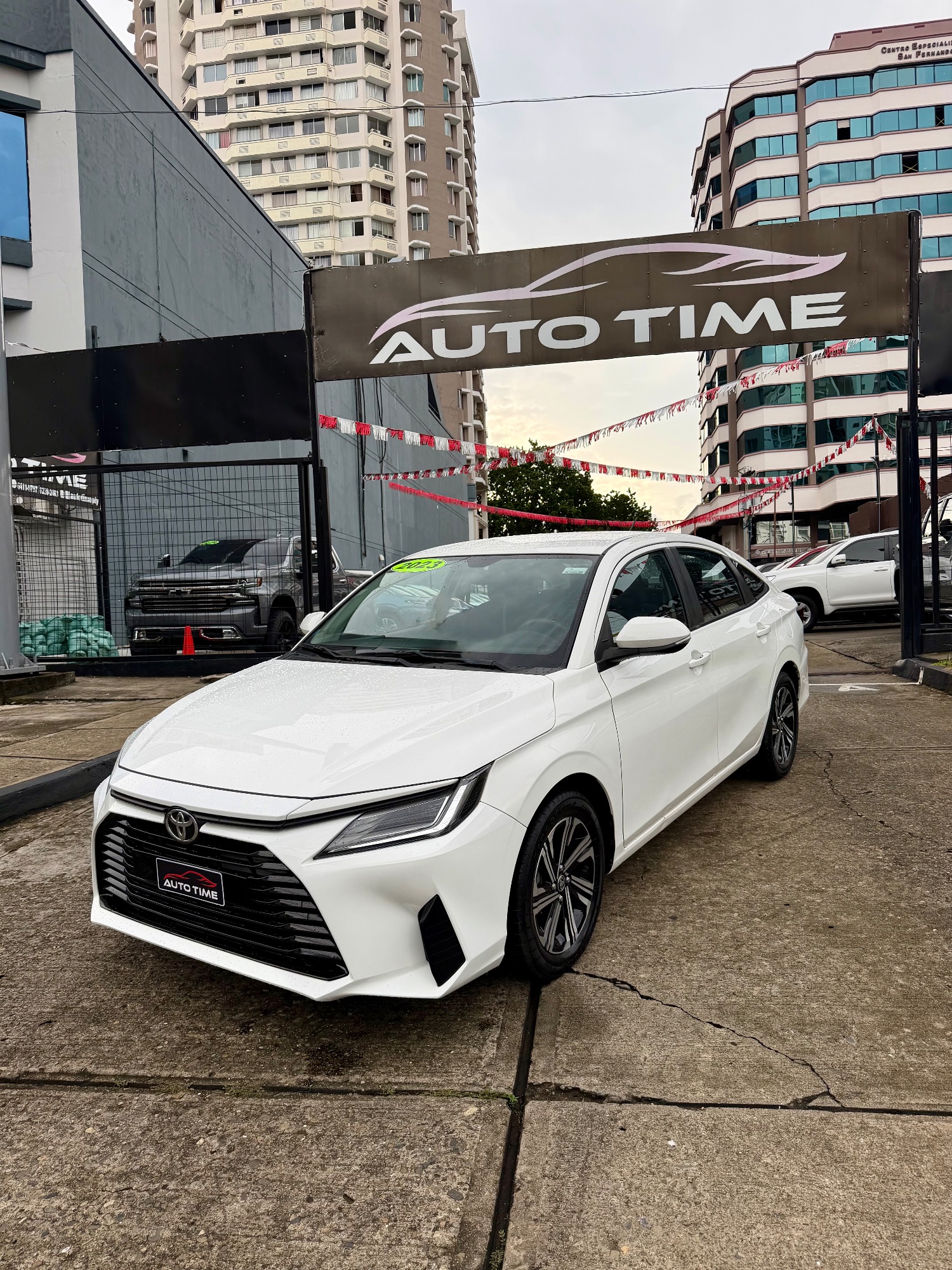 TOYOTA YARIS 2023