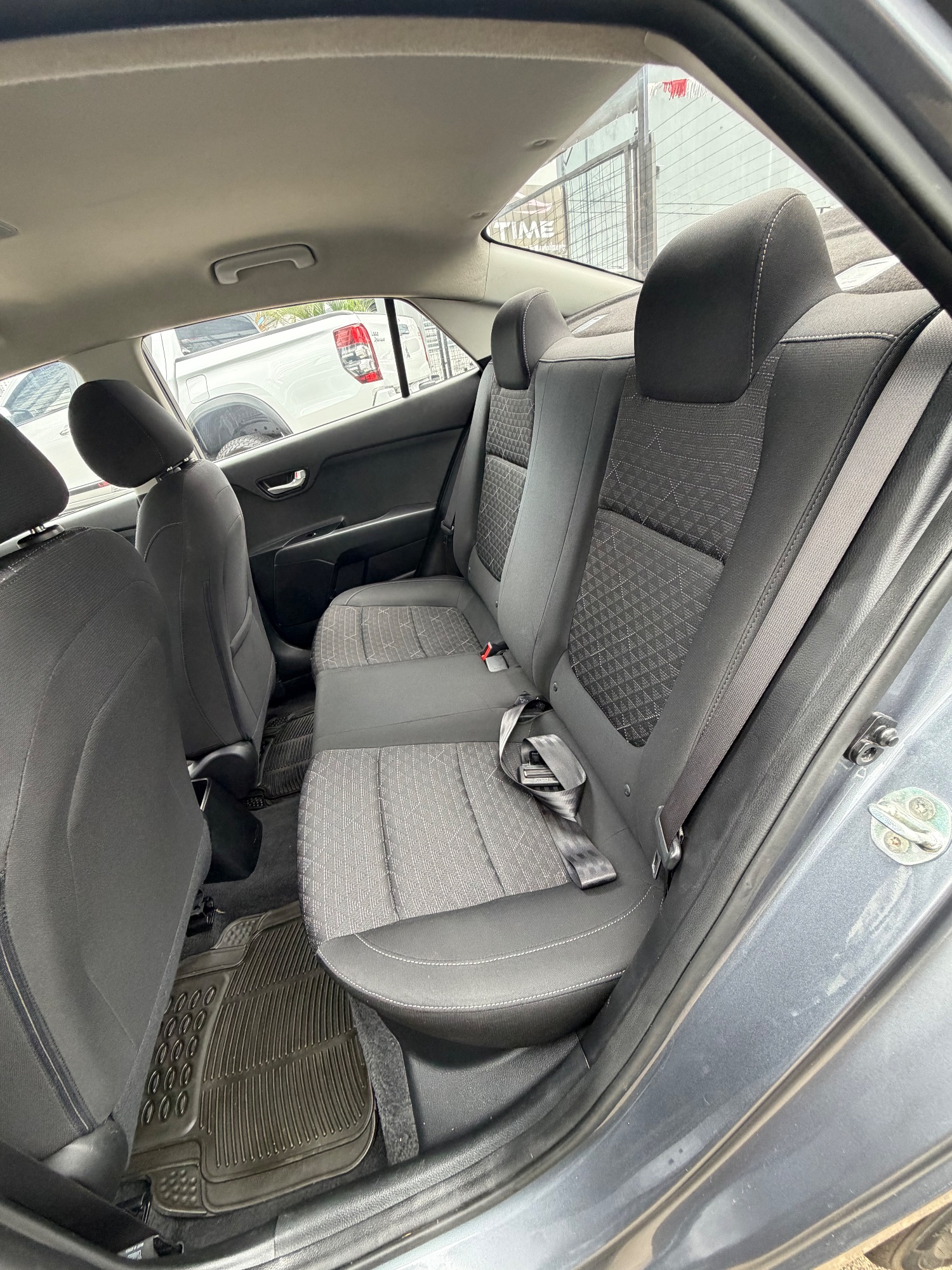 KIA RIO 2020