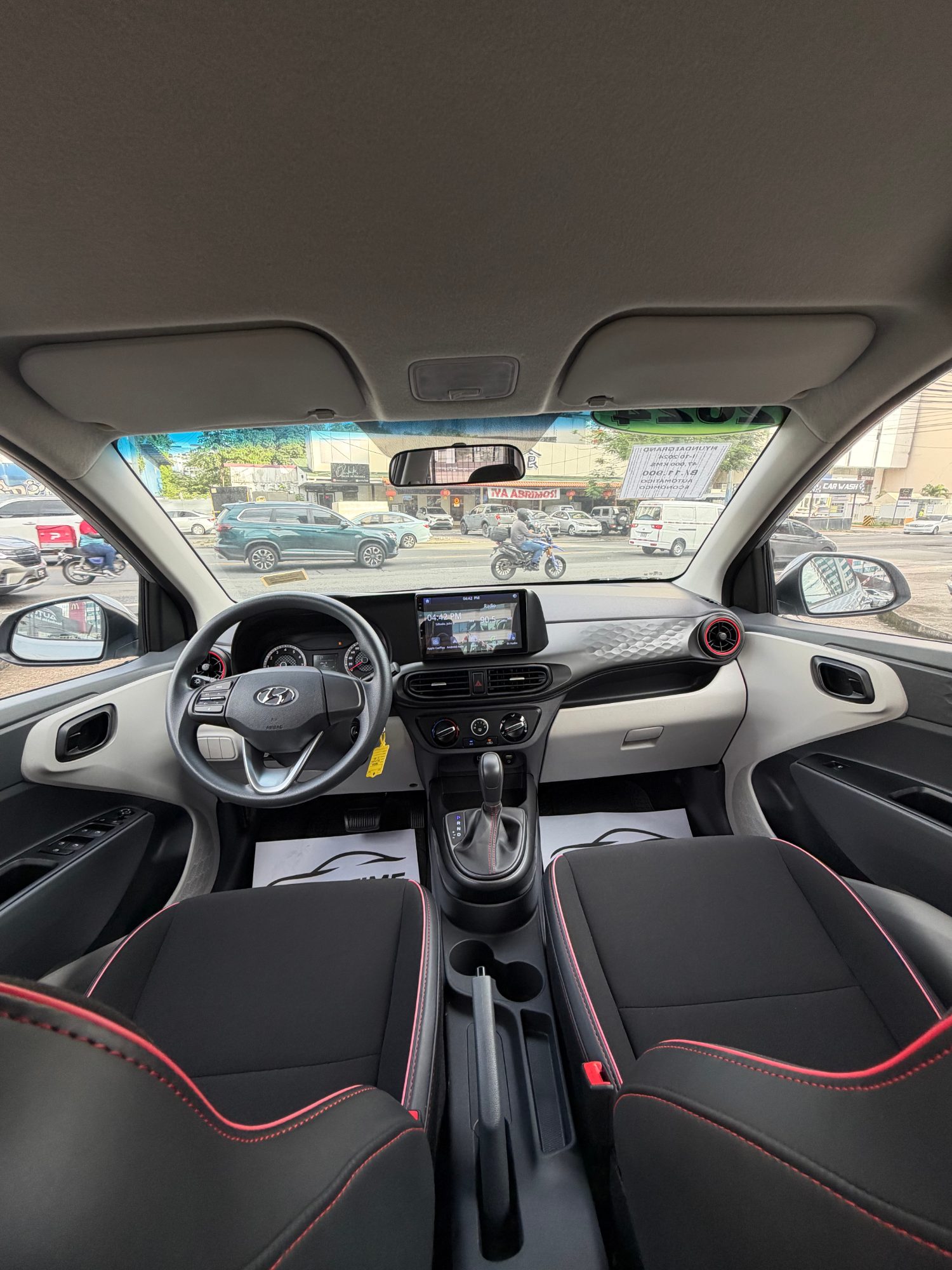 HYUNDAI GRAND I10 2024