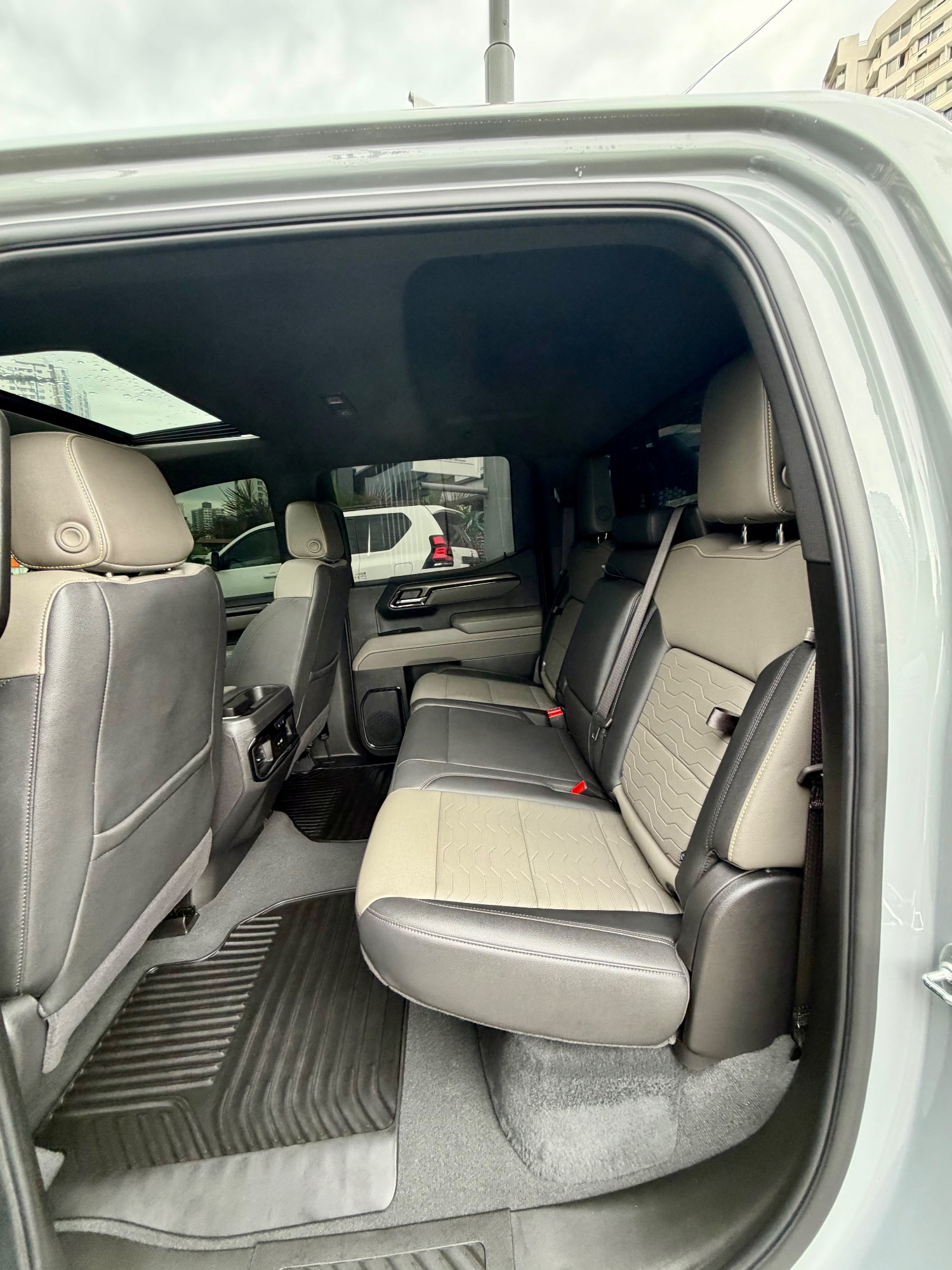 CHEVROLET SILVERADO ZR2 2025