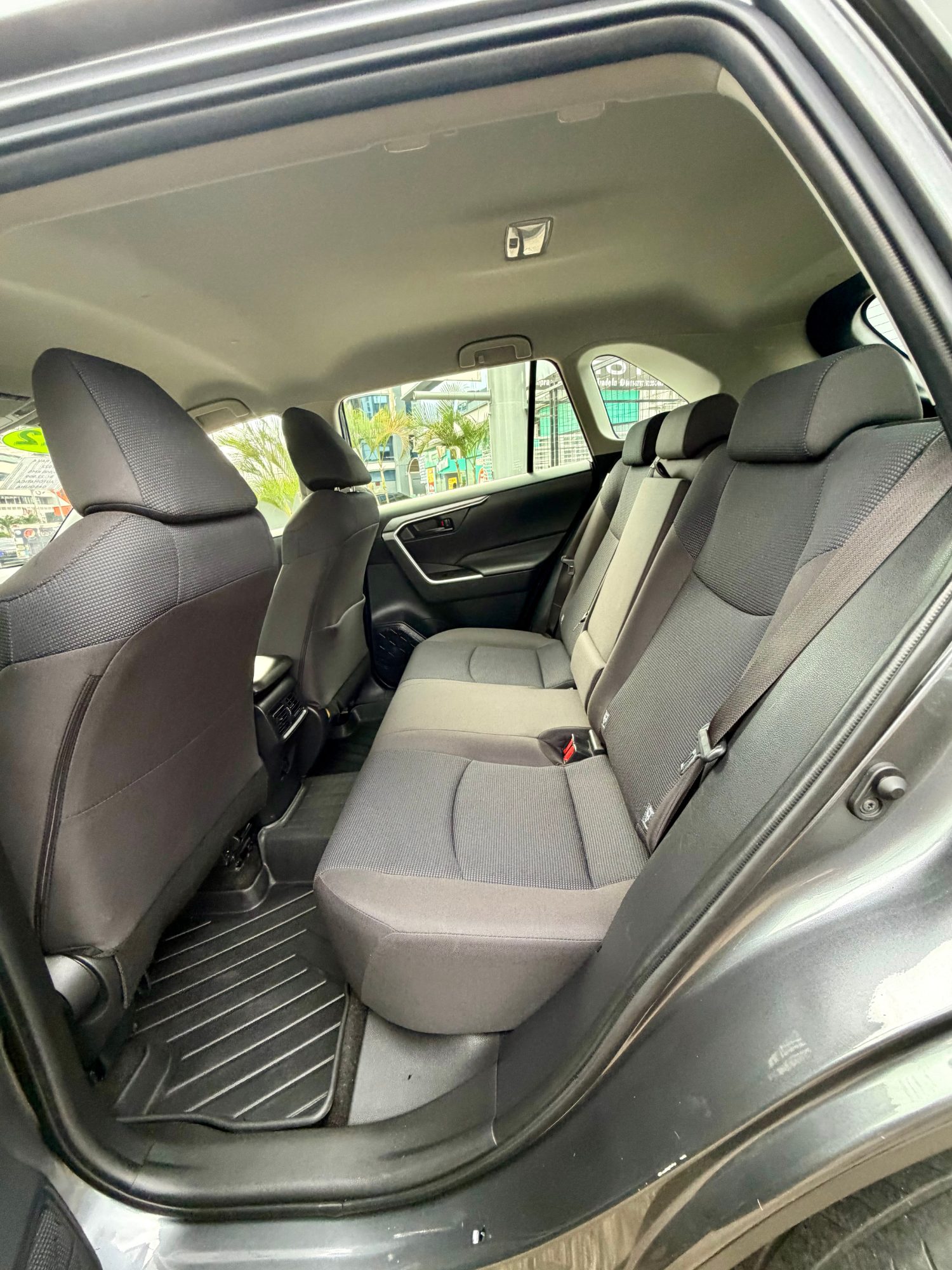 TOYOTA RAV4 2022