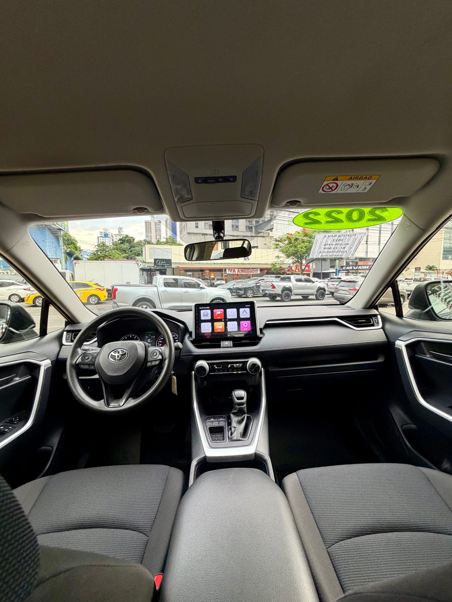 TOYOTA RAV4 2022